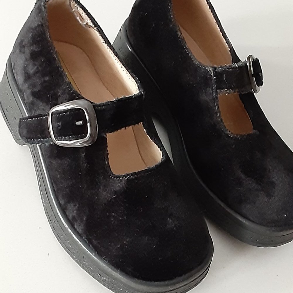 Black Crushed Velvet Mary Janes - Little Eric made in Italy